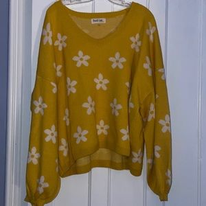 Sweater - yellow and white floral